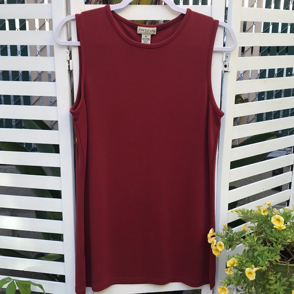 ANN TAYLOR  sleeveless top